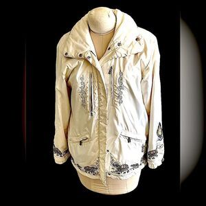 Vintage Bogner heavily embroidered Elephant Design white ski jacket 4